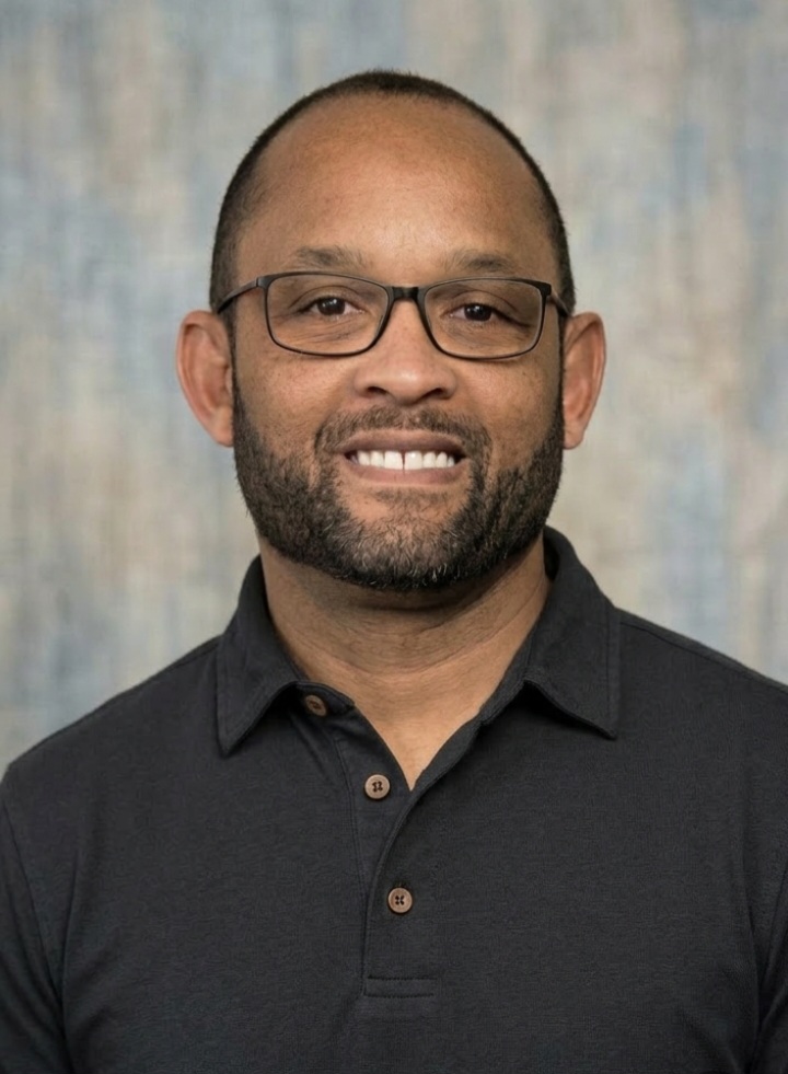 Curt Scarlett is an in home Physiotherapist in Calgary with Therapy2U