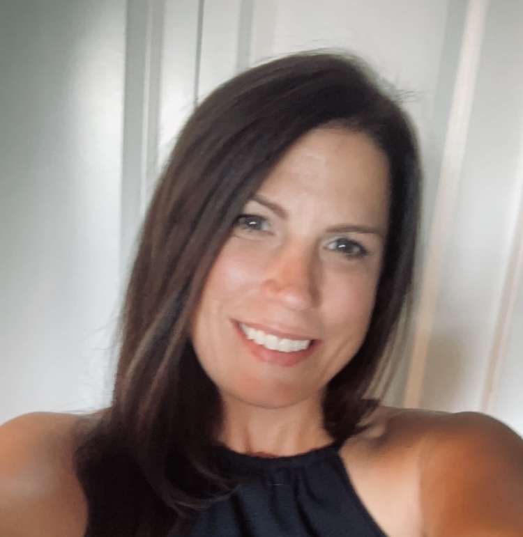 Dedra Dupont is an in home massage therapist for Therapy2U in Edmonton